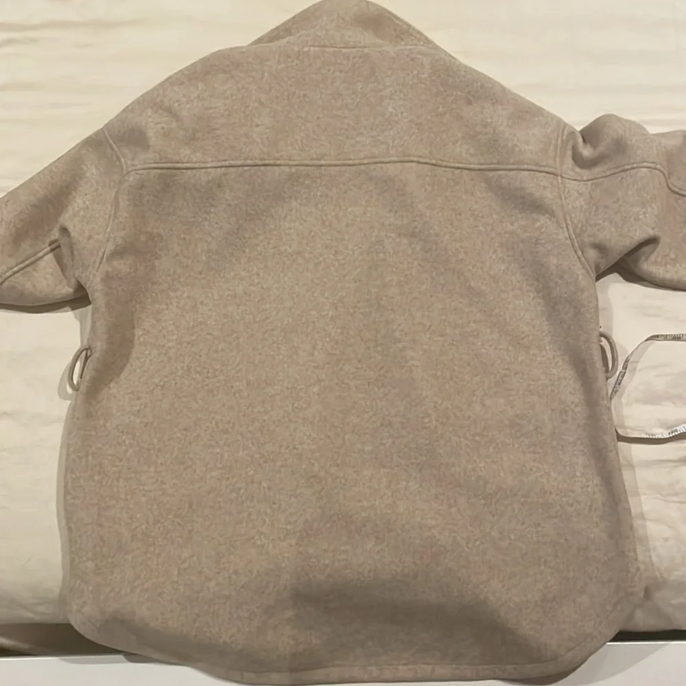 shacket - Picture 6 of 9